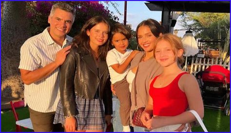 Unveiling The Connection Between Jessica Alba And Diddy